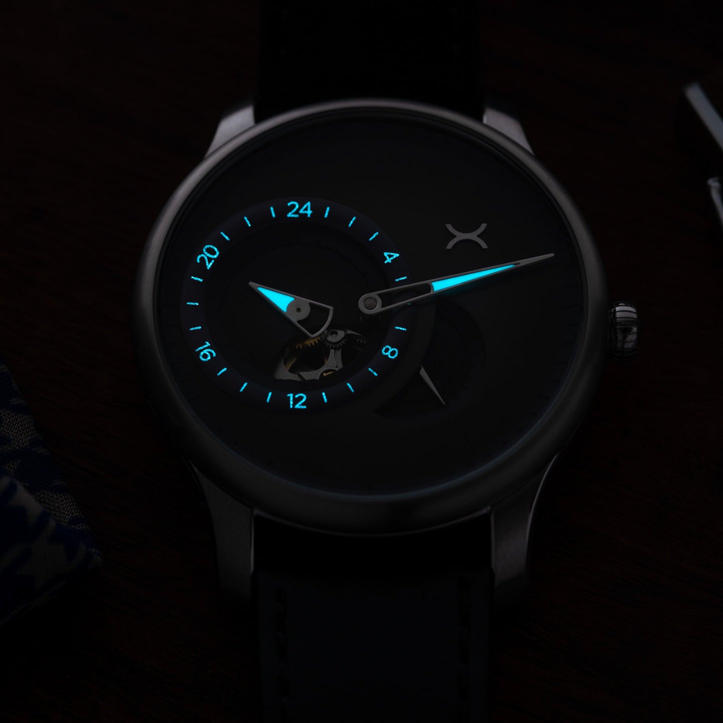 Xeric Regulator Automatic Steel Smoke